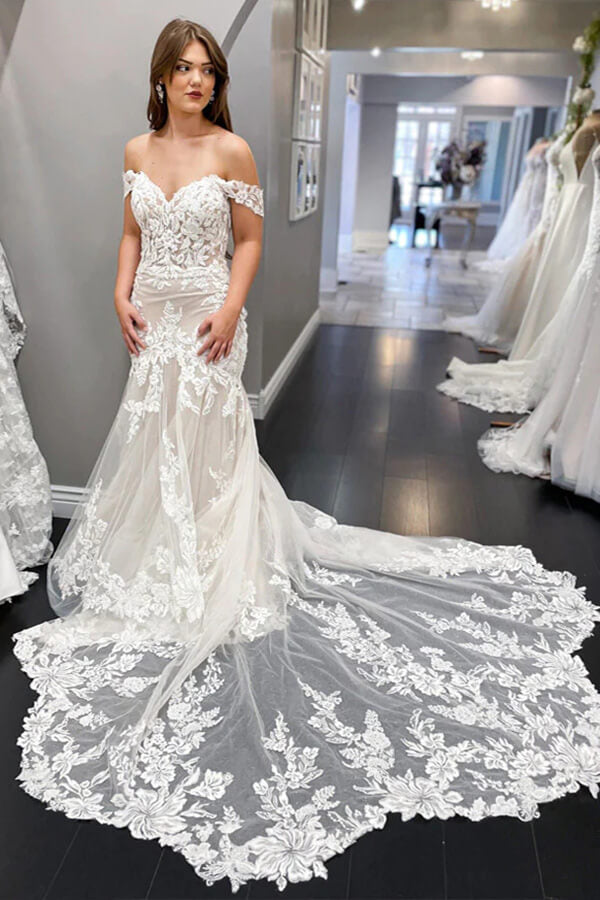 Elegant Vintage Lace Mermaid Bridal Gown at JLDressCA | Off-The-Shoulder Design Bridal Gown Elegant Vintage Lace Mermaid Bridal Gown at JLDressCA | Off-The-Shoulder Design Bridal Gown