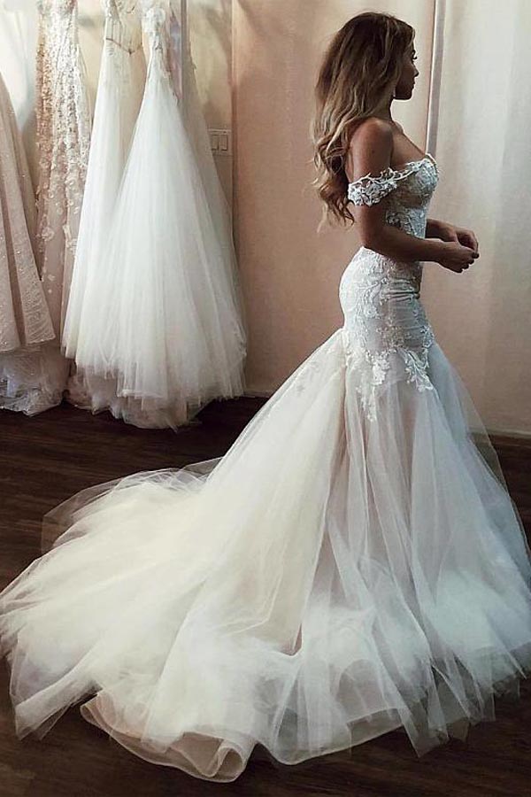Vintage Mermaid Lace Wedding Dress with Off-Shoulder Neckline - JLDressCA US18W / Pic Color Vintage Mermaid Lace Wedding Dress with Off-Shoulder Neckline - JLDressCA US18W / Pic Color