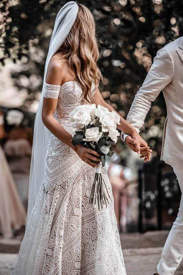 Ivory Lace Rustic Boho Beach Wedding Dress with Sweetheart Neckline | JLDressCA Ivory Lace Rustic Boho Beach Wedding Dress with Sweetheart Neckline | JLDressCA