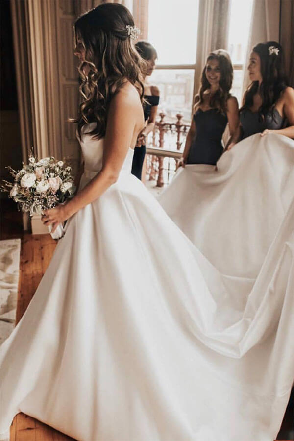 Ivory Satin Sweetheart Neckline Wedding Dress, WD2311033