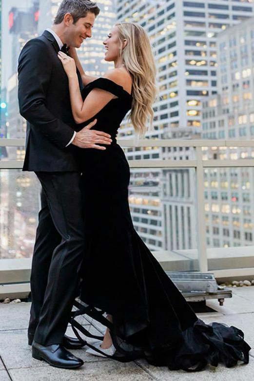 Elegant Off-the-Shoulder V-Neck Long Black Prom Dress | JLDressCA Elegant Off-the-Shoulder V-Neck Long Black Prom Dress | JLDressCA