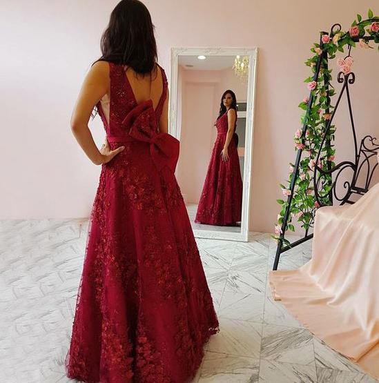 Floral Applique Long Prom Dresses Red V-Neck Evening Dresses A-Line Formal Dresses with Bowknot