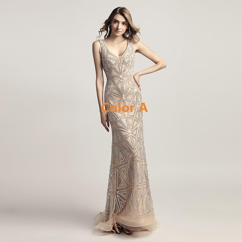 Luxurious Beaded Long Prom Dresses V-Neck Mermaid Evening Dresses Backless Formal Dresses
