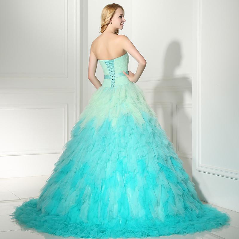 Luxurious Tulle Ball Gowns Strapless Long Prom Dresses