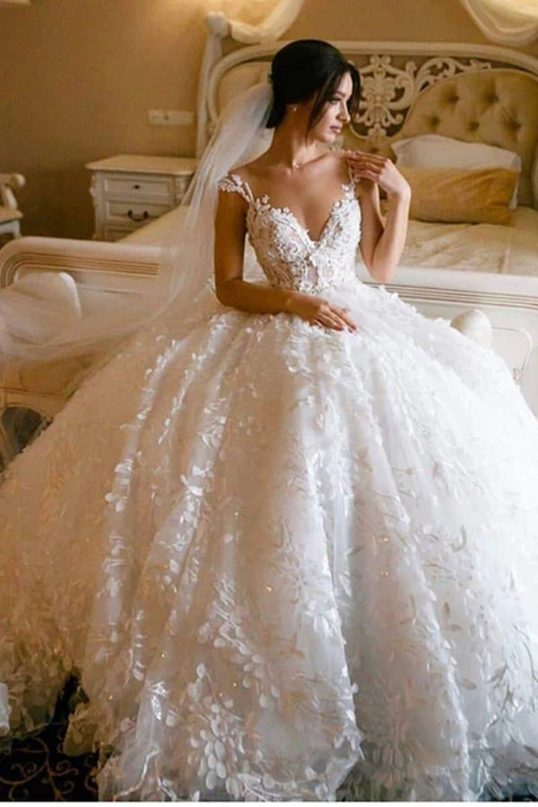 Vintage Ball Gown Wedding Dress with Floral Lace, WD2303166